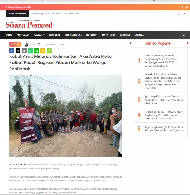 Kabut Asap Melanda Kalimantan, Aksi Astra Motor Kalbar Peduli Bagikan Ribuan Masker ke Warga Pontianak