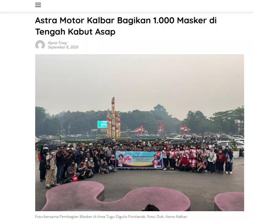 Astra Motor Kalbar Bagikan 1.000 Masker di Tengah Kabut Asap